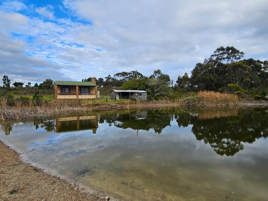 2 Bedroom Property for Sale in Baardskeerdersbos Western Cape